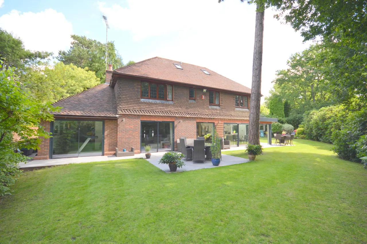 Woodland Way, Kingswood, KT20, photo 39