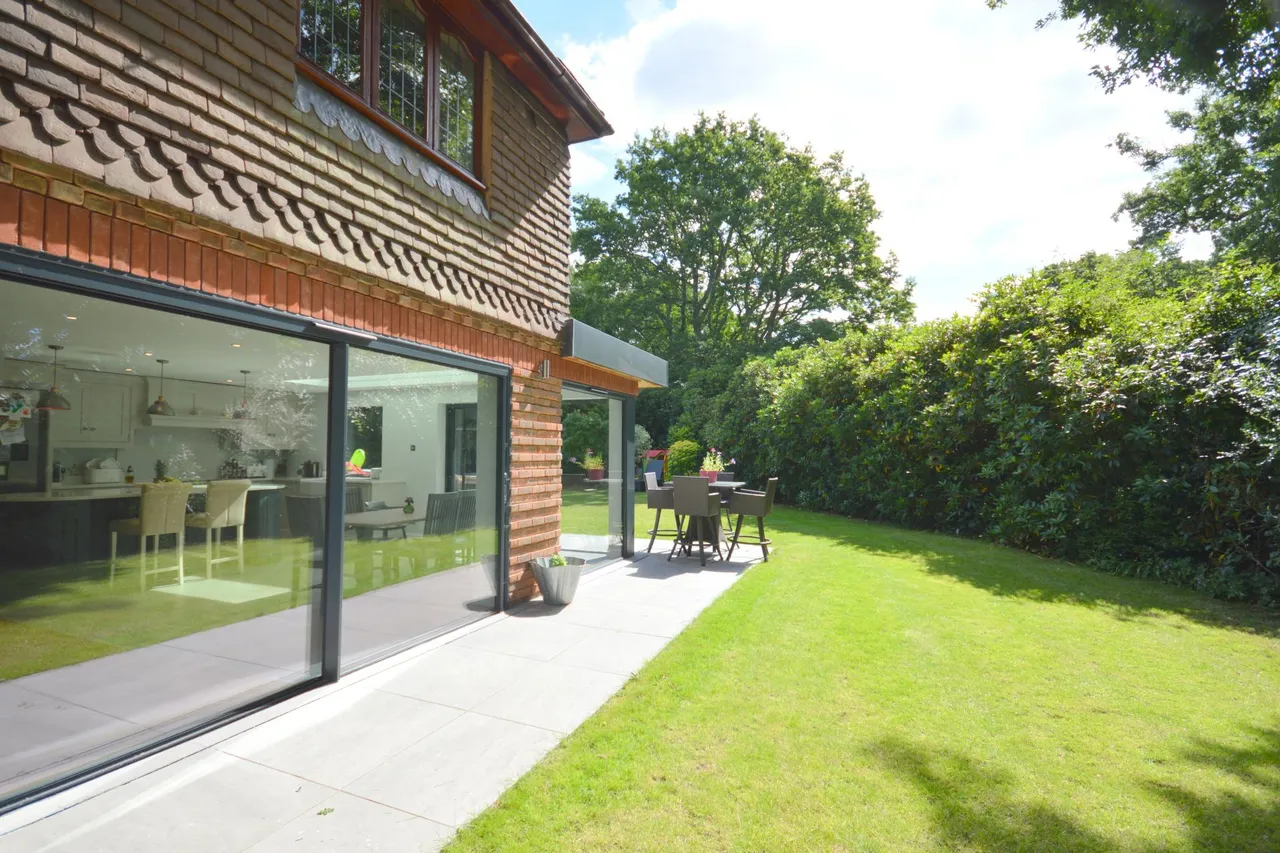 Woodland Way, Kingswood, KT20, photo 38