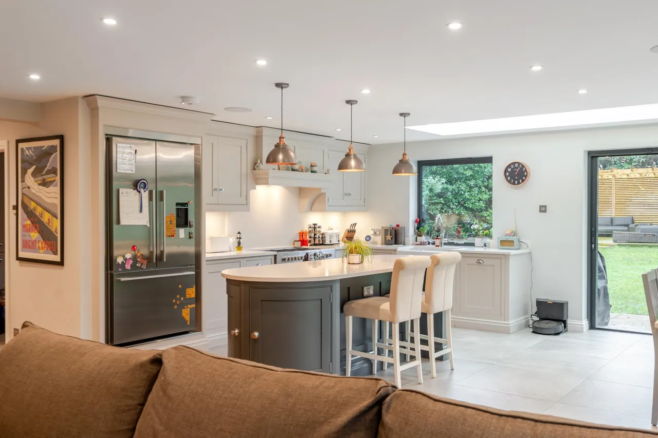 Woodland Way, Kingswood, KT20, photo 13
