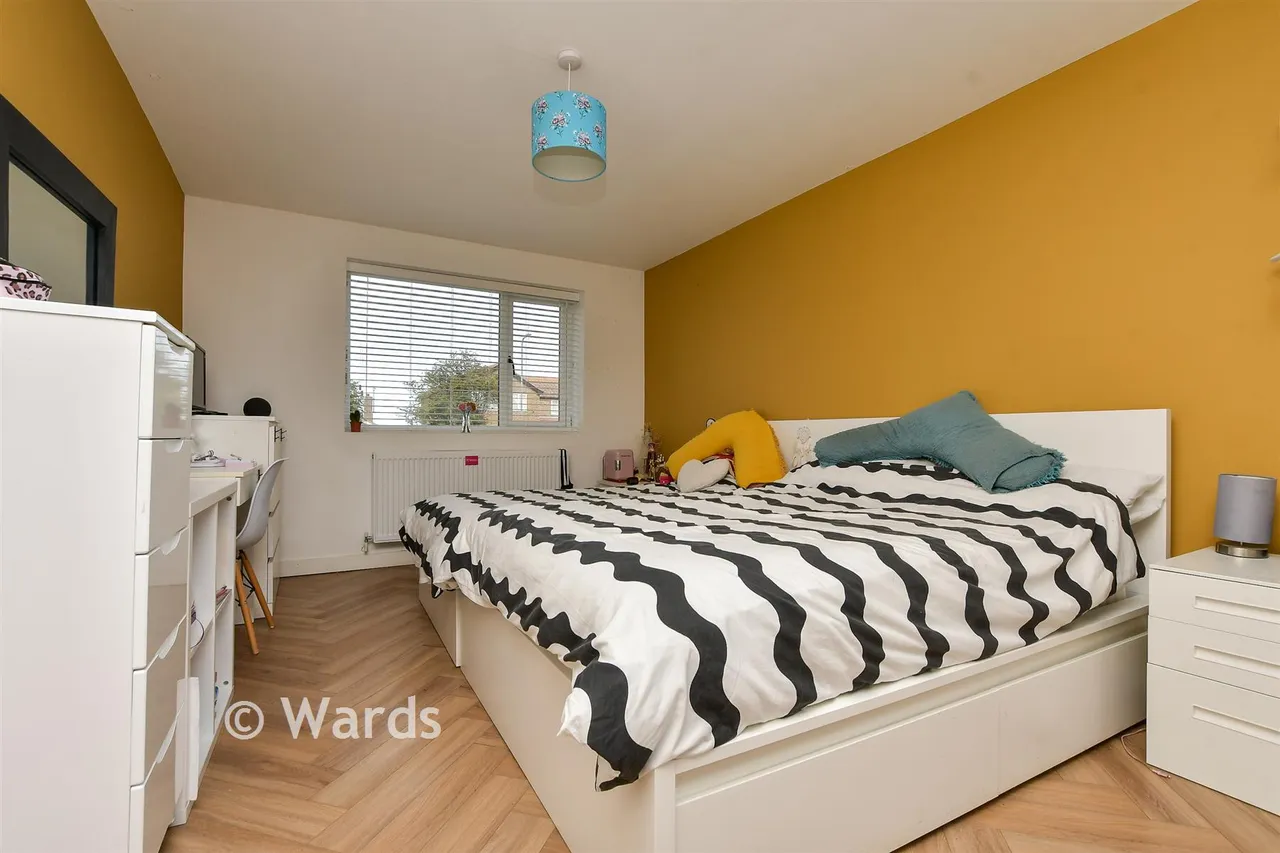 Epple Bay Avenue, Birchington, CT7, photo 16