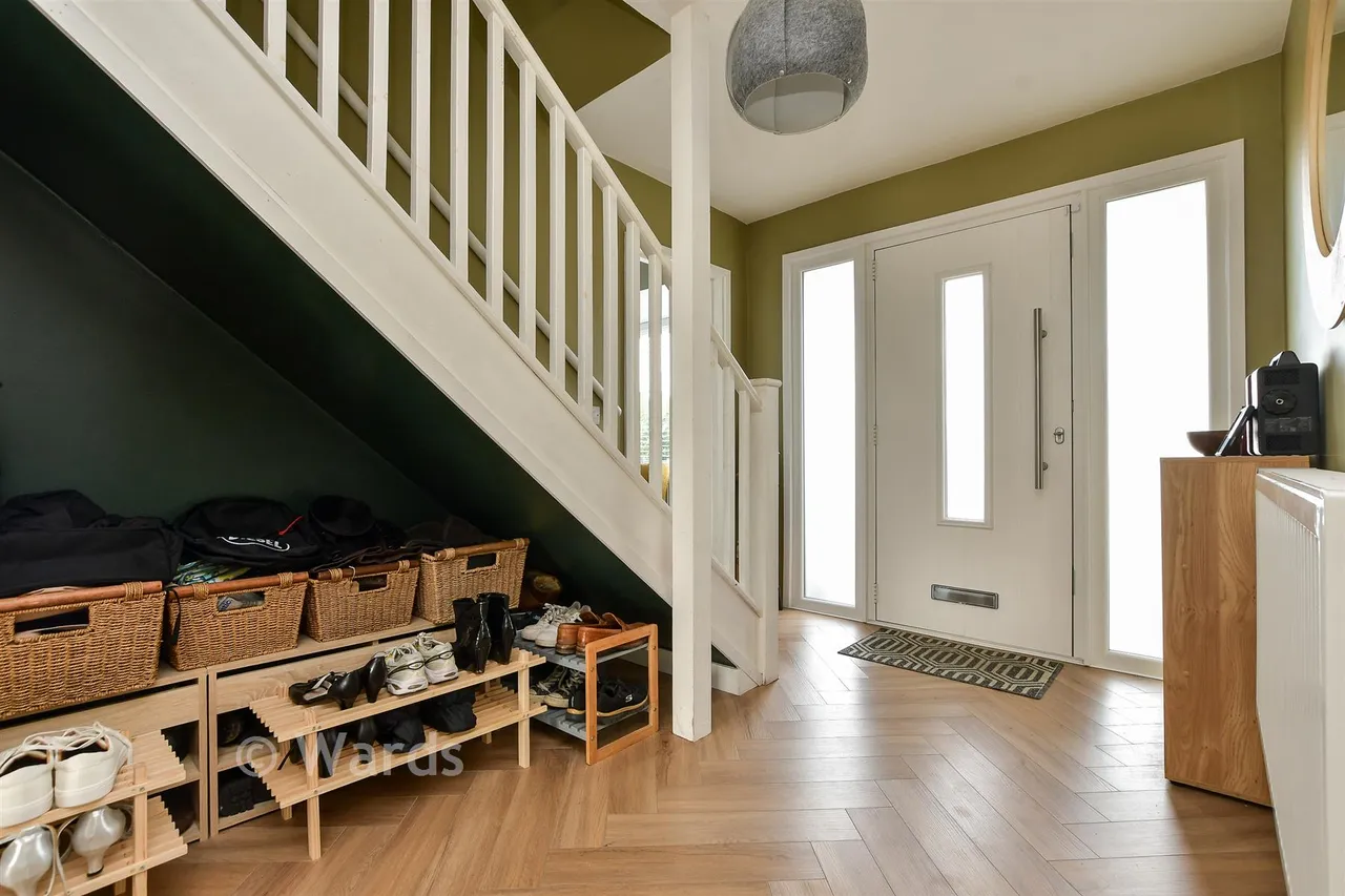 Epple Bay Avenue, Birchington, CT7, photo 17