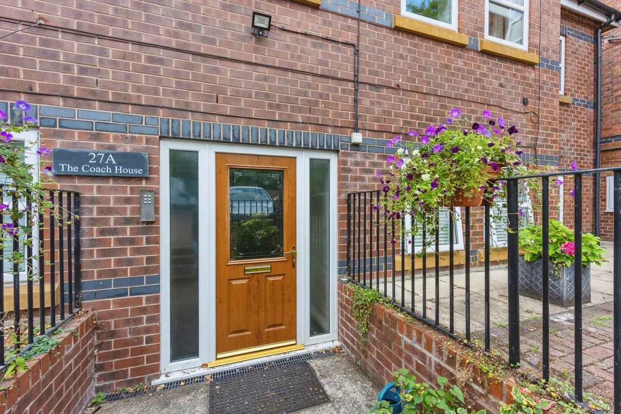 Edge Lane, Chorlton, Manchester, M21, photo 14