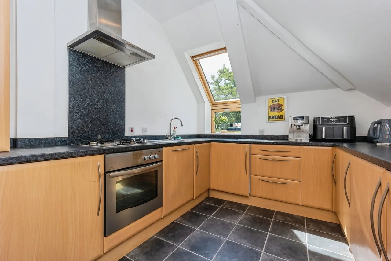 Edge Lane, Chorlton, Manchester, M21, photo 5