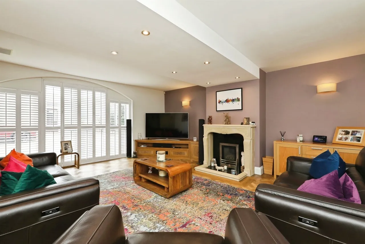 Main Street, Pollington, DN14, photo 8