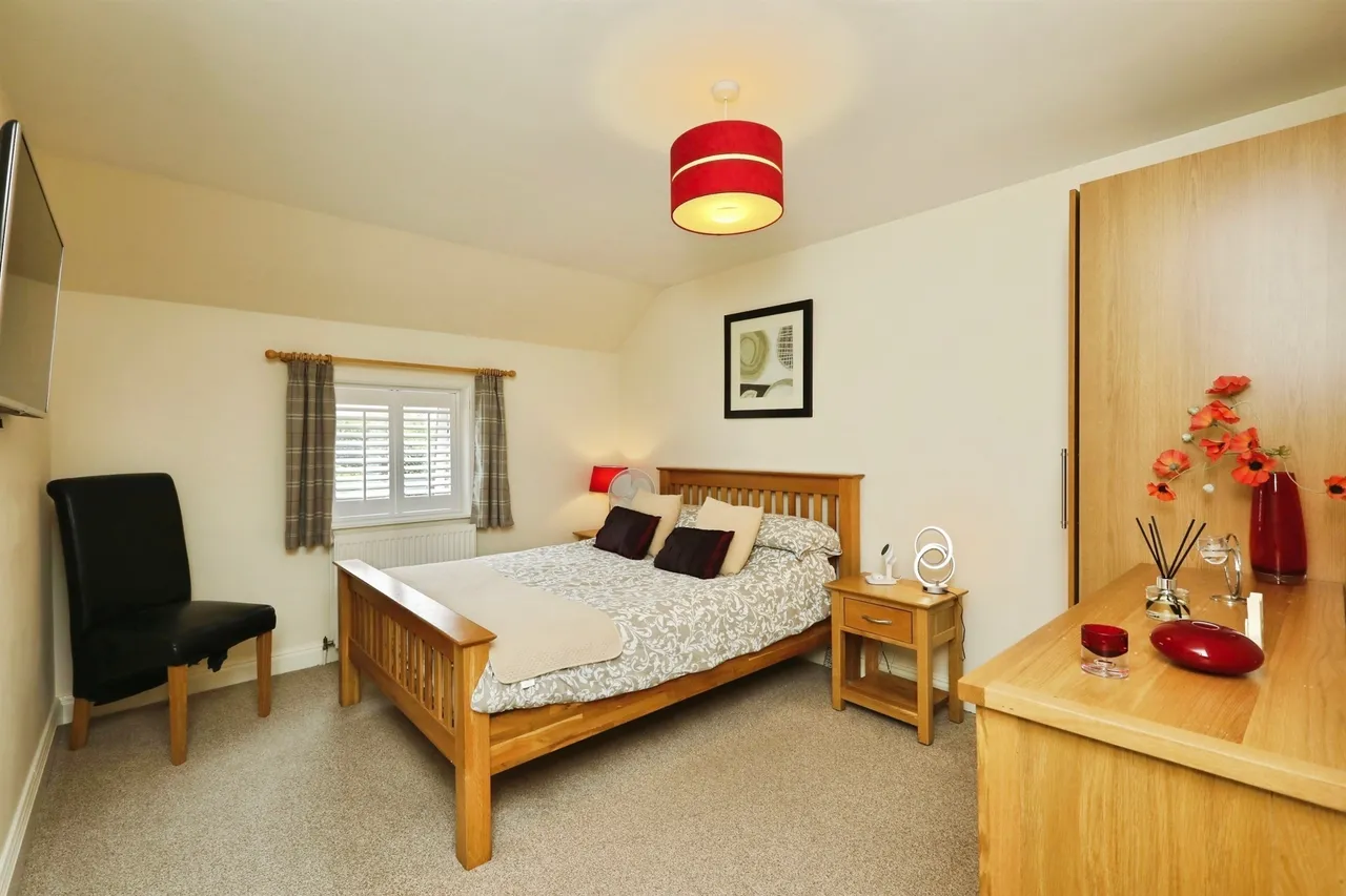Main Street, Pollington, DN14, photo 15