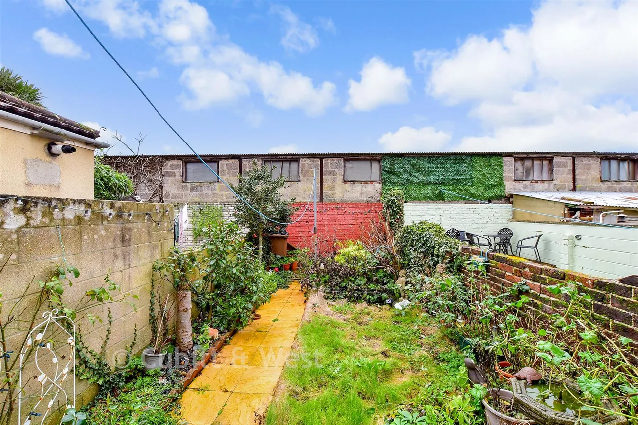Emsworth Road, Portsmouth, PO2, photo 4