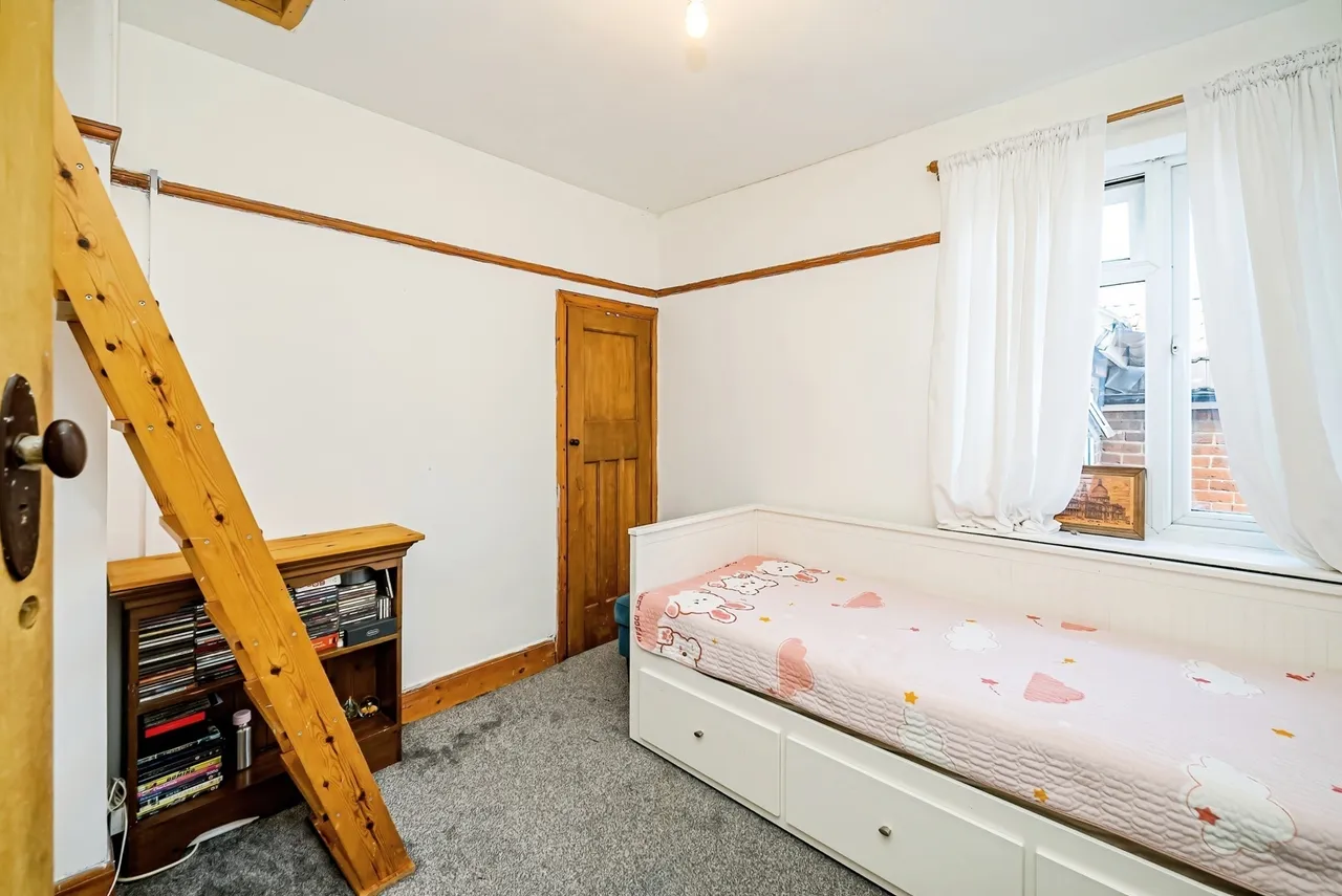 Northern Road, Aylesbury, Buckinghamshire, HP19, photo 9