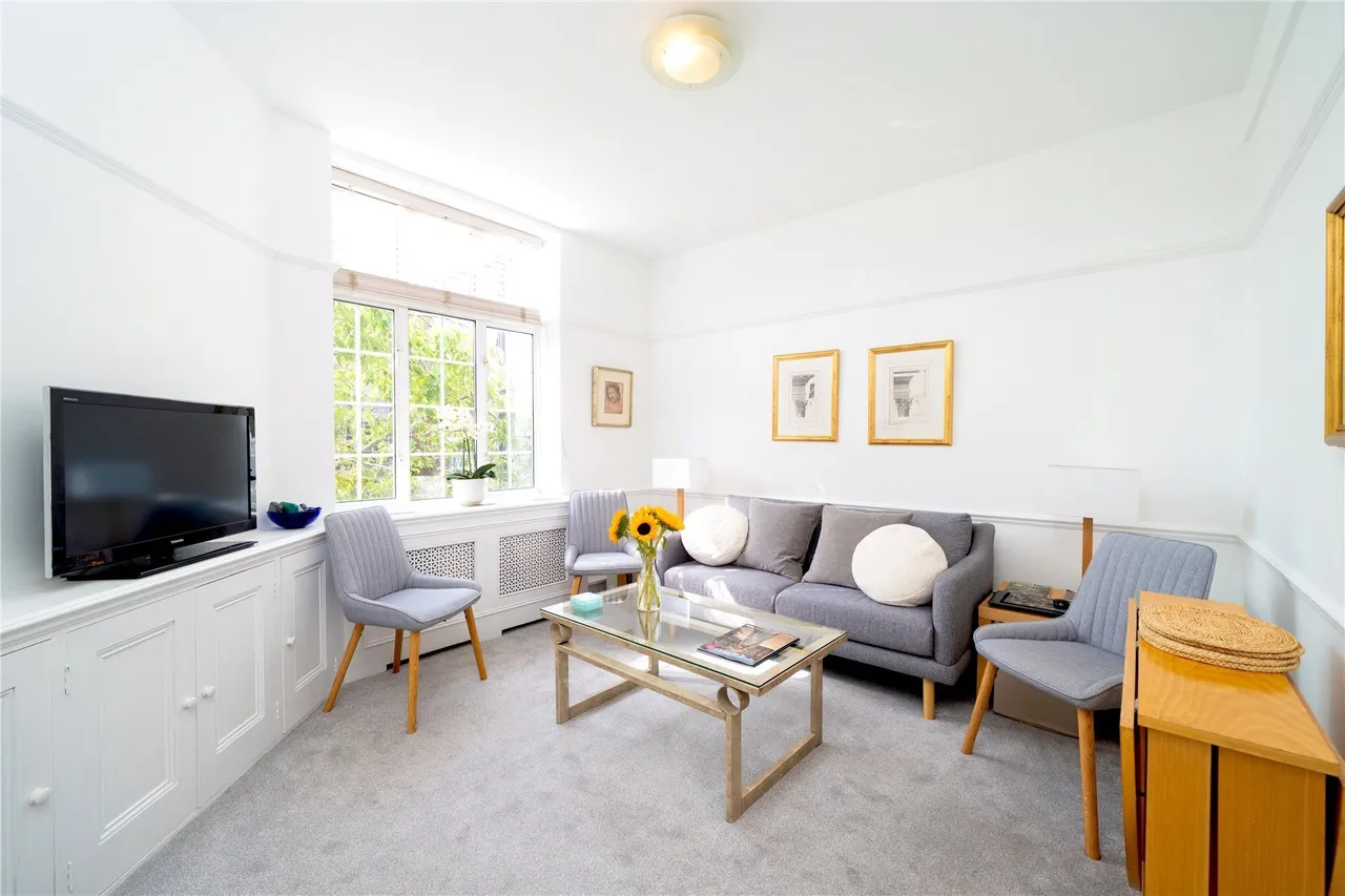 1 bed flat for sale — Britten Street, Chelsea, London, SW3