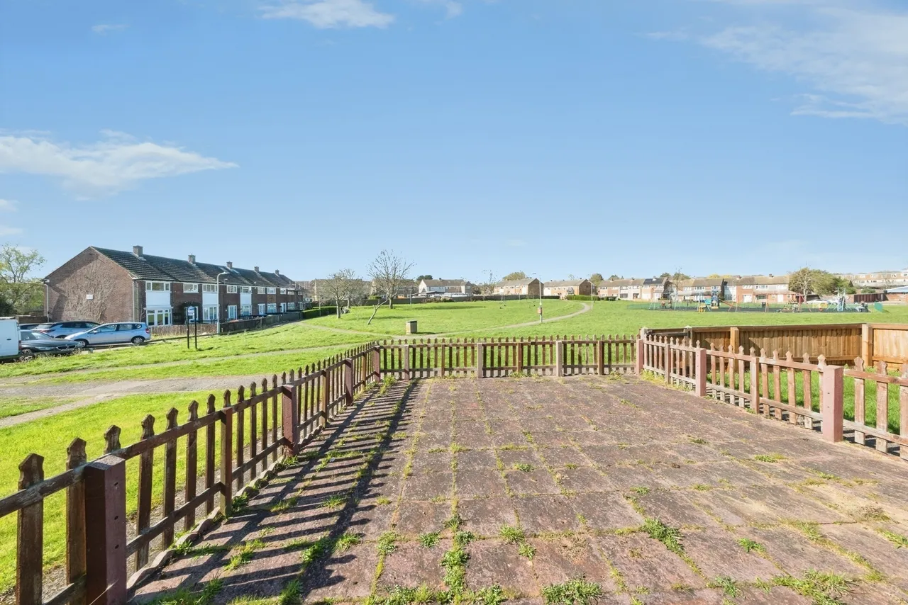 Torre Close, Bletchley, Milton Keynes, Buckinghamshire, MK3, photo 2