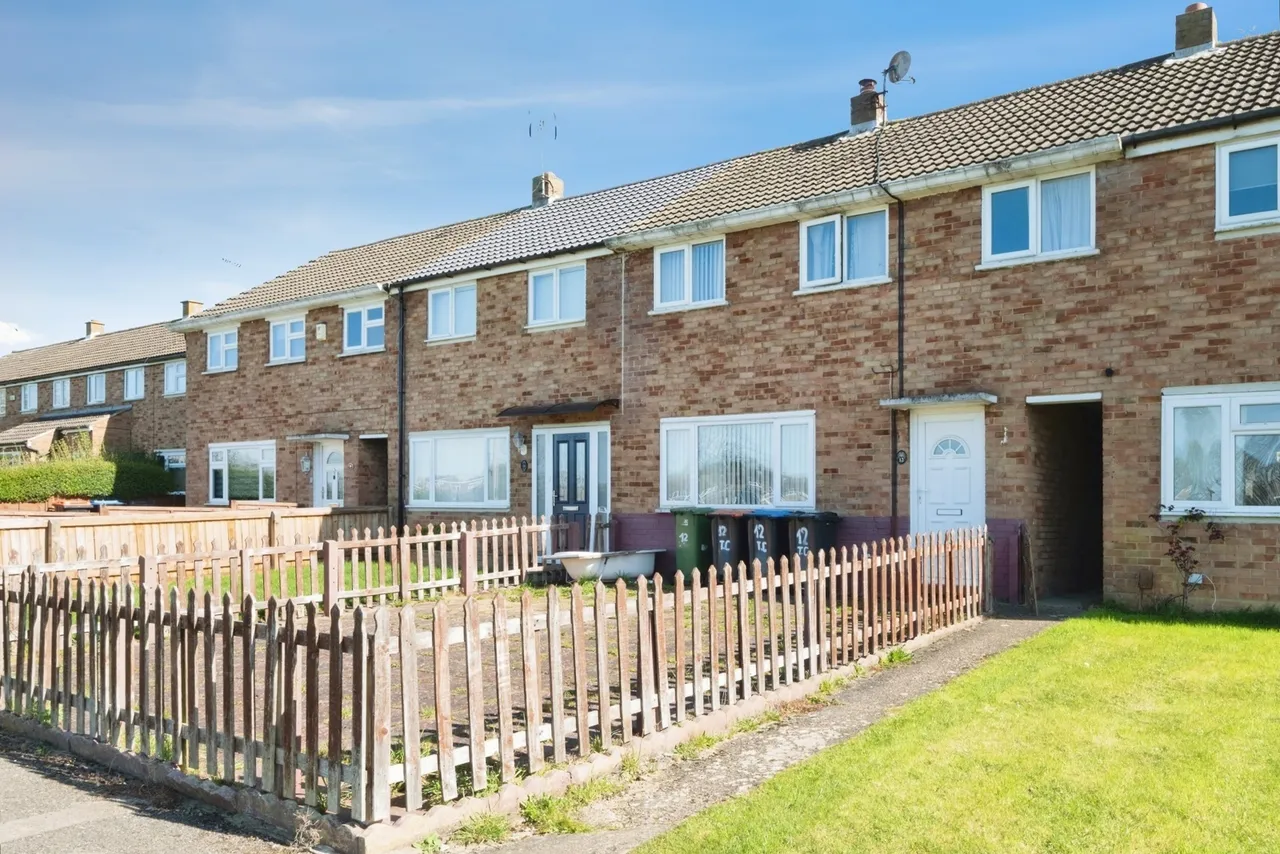3 bed house for sale — Torre Close, Bletchley, Milton Keynes, Buckinghamshire, MK3
