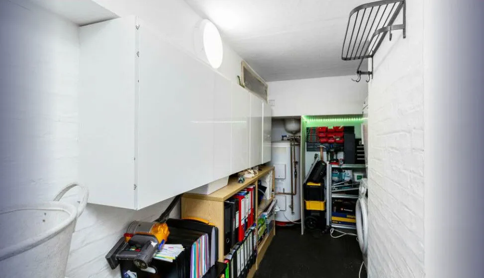 49a Grenier Apartments, 18 Gervase Street, London, photo 9