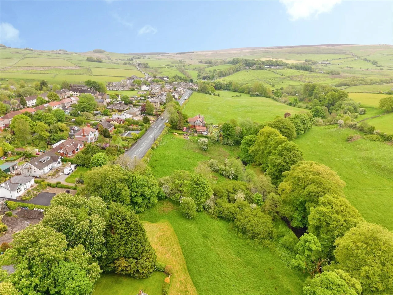 Keighley Road, Colne, BB8, photo 4