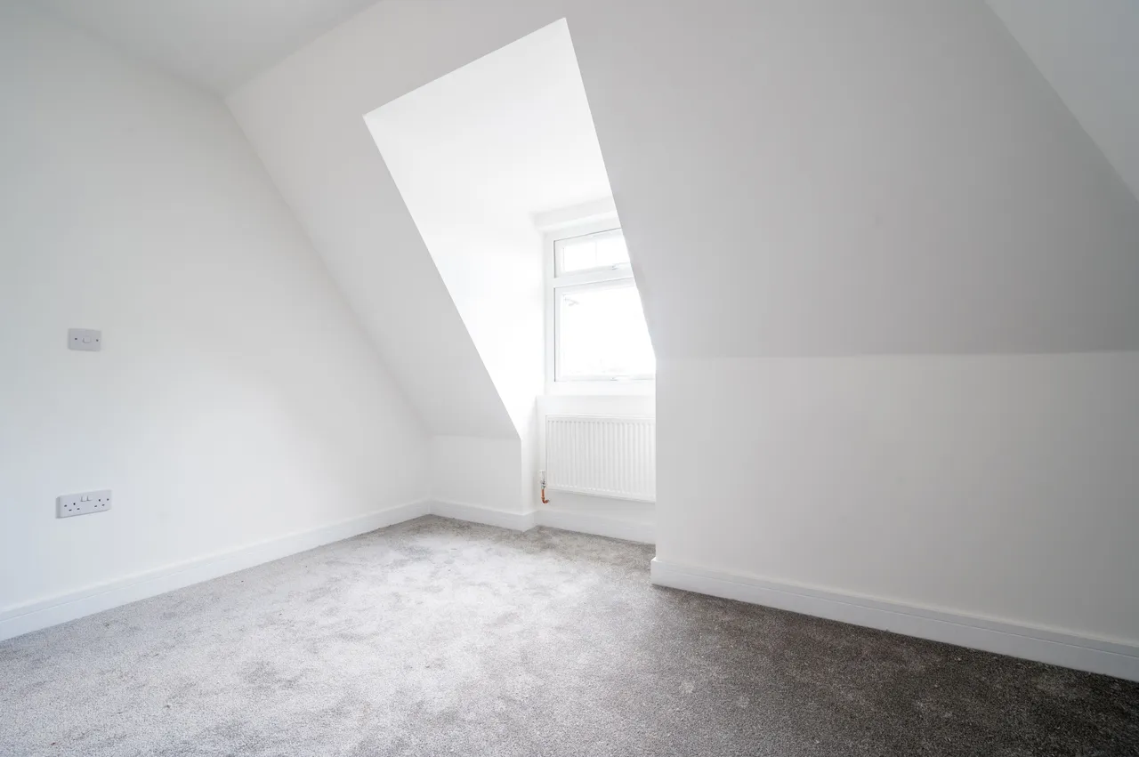 Flat 7, Cricketers House, 53 Westfield Road, Woking, photo 3