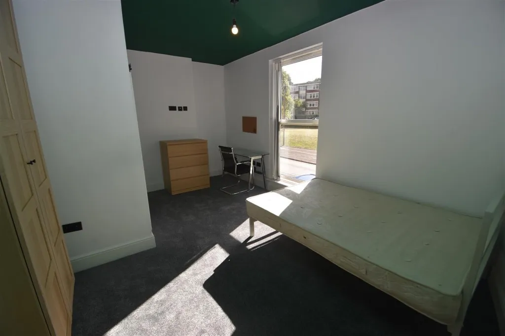 Tachbrook Road, Leamington Spa, photo 15