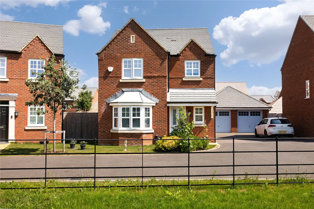 3 bed house for sale, Houghton Conquest, Bedfordshire