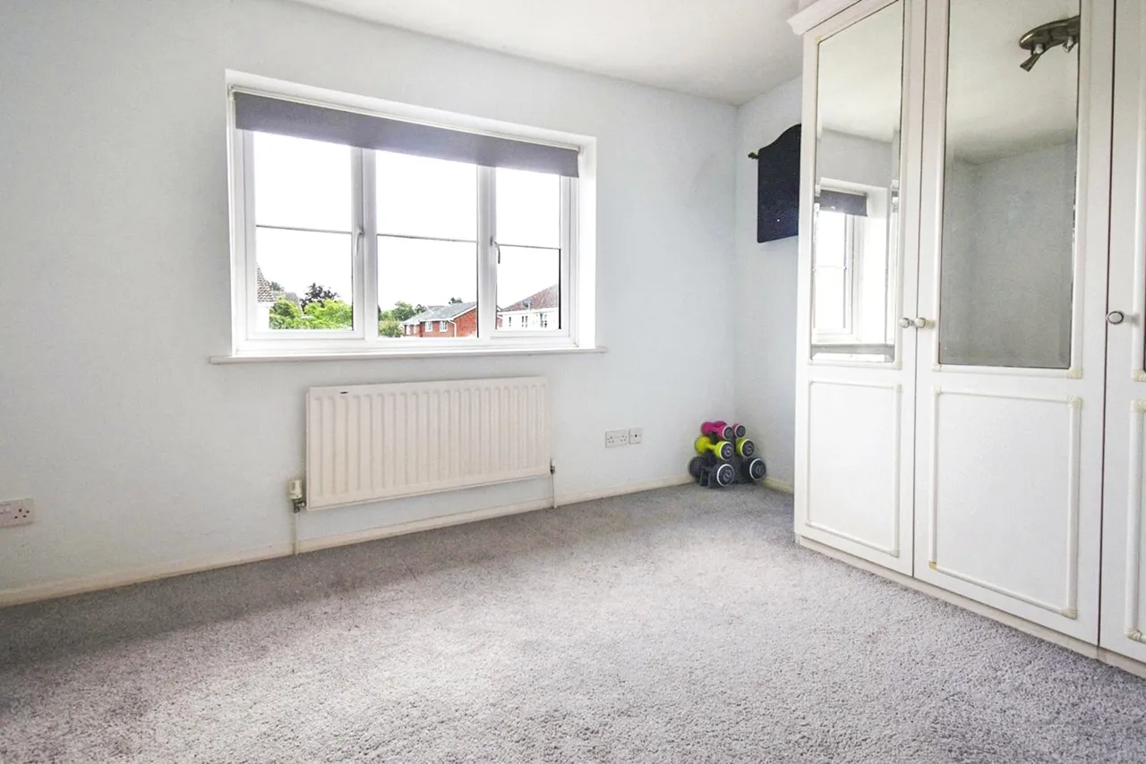 Gloster Close, Ash Vale, Aldershot, Surrey, GU12 5SS, photo 10