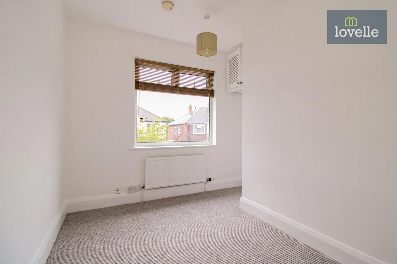 Portland Avenue, Grimsby, DN32, photo 16