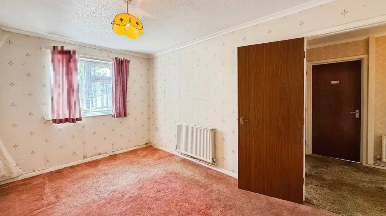 Silbury Close, Westbury, photo 7