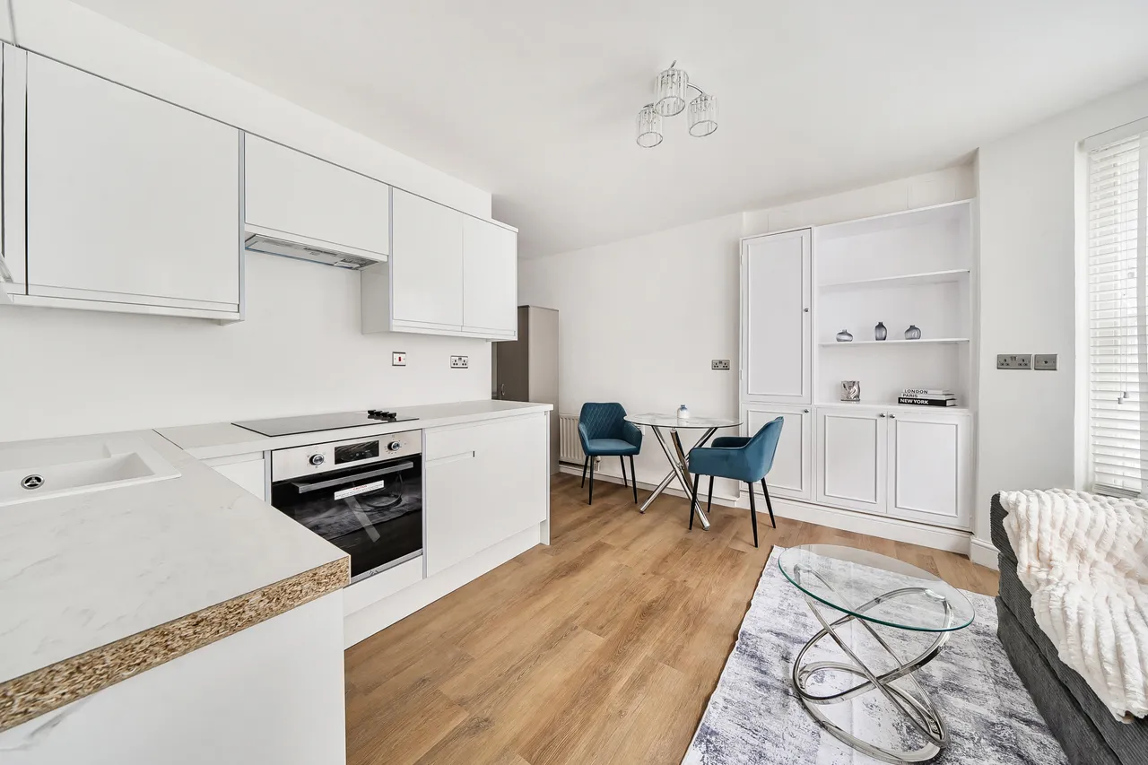 London, SW5, photo 12