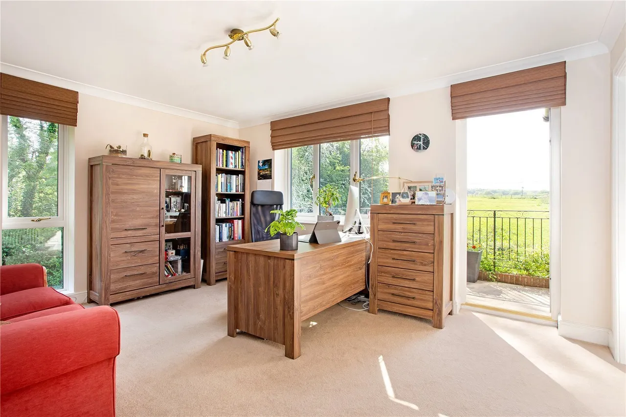Willis Lane, Four Marks, GU34, photo 7