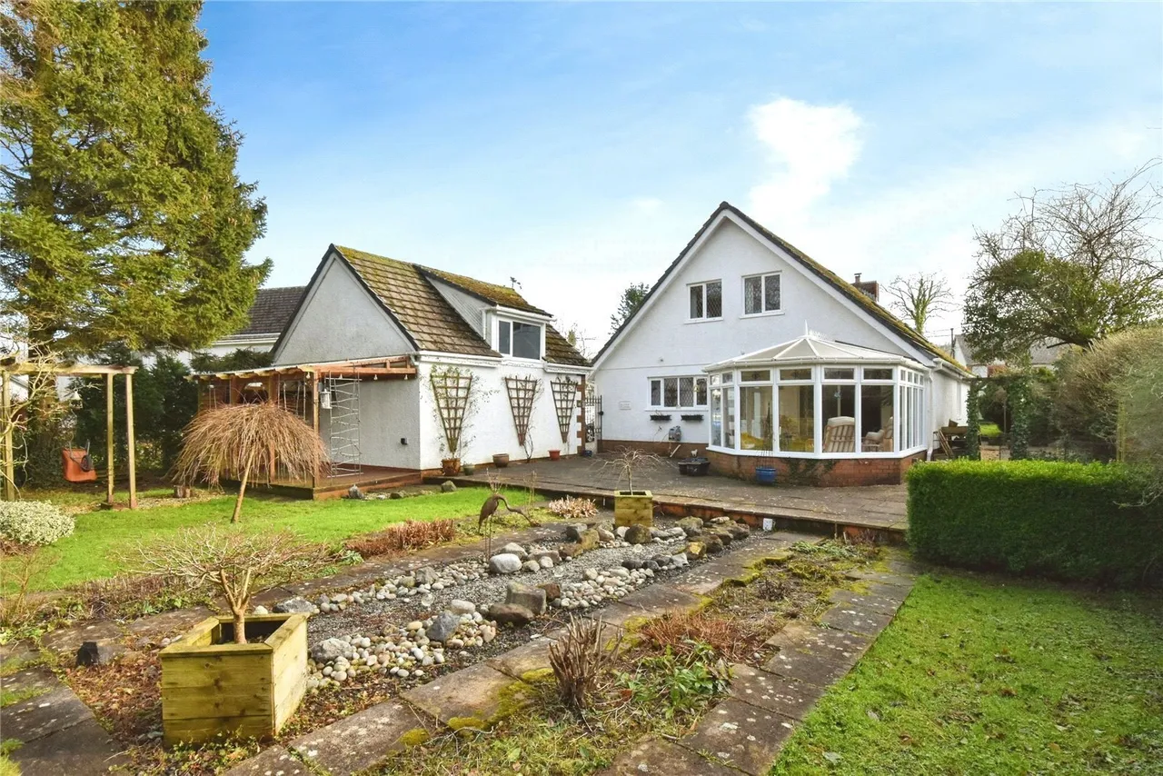 4 bed house for sale, Milo, Llandybie, SA18
