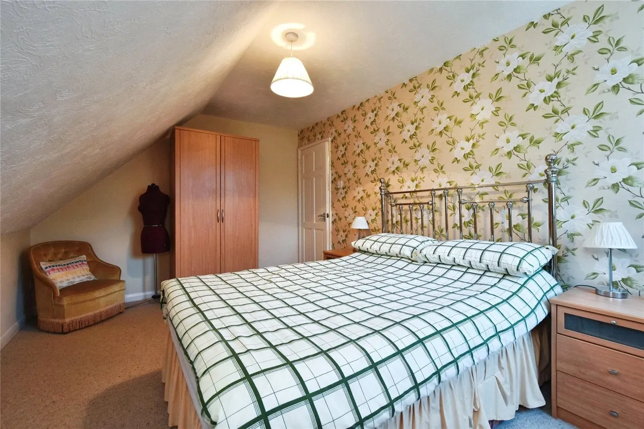 Milo, Llandybie, SA18, photo 16