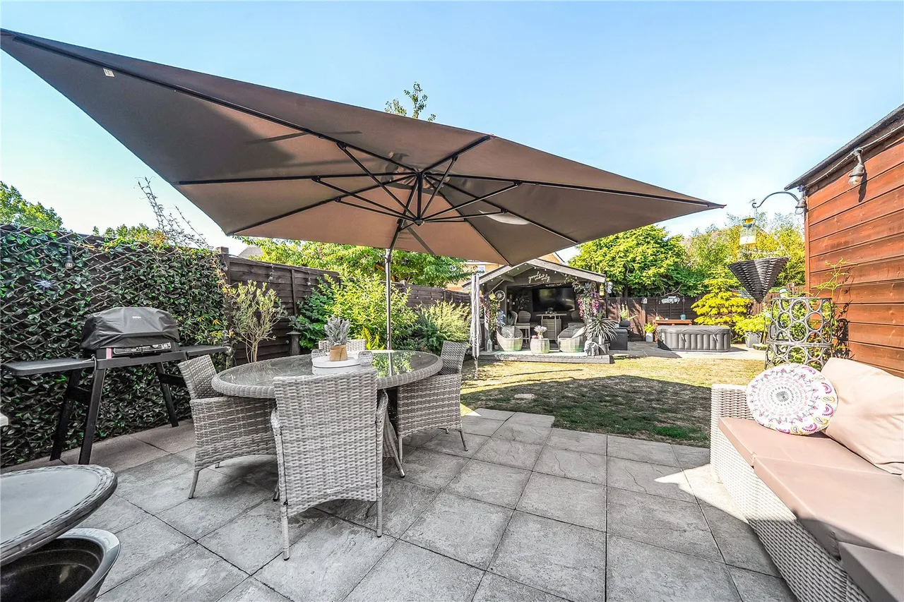 Yeates Drive, Sittingbourne, ME10, photo 14