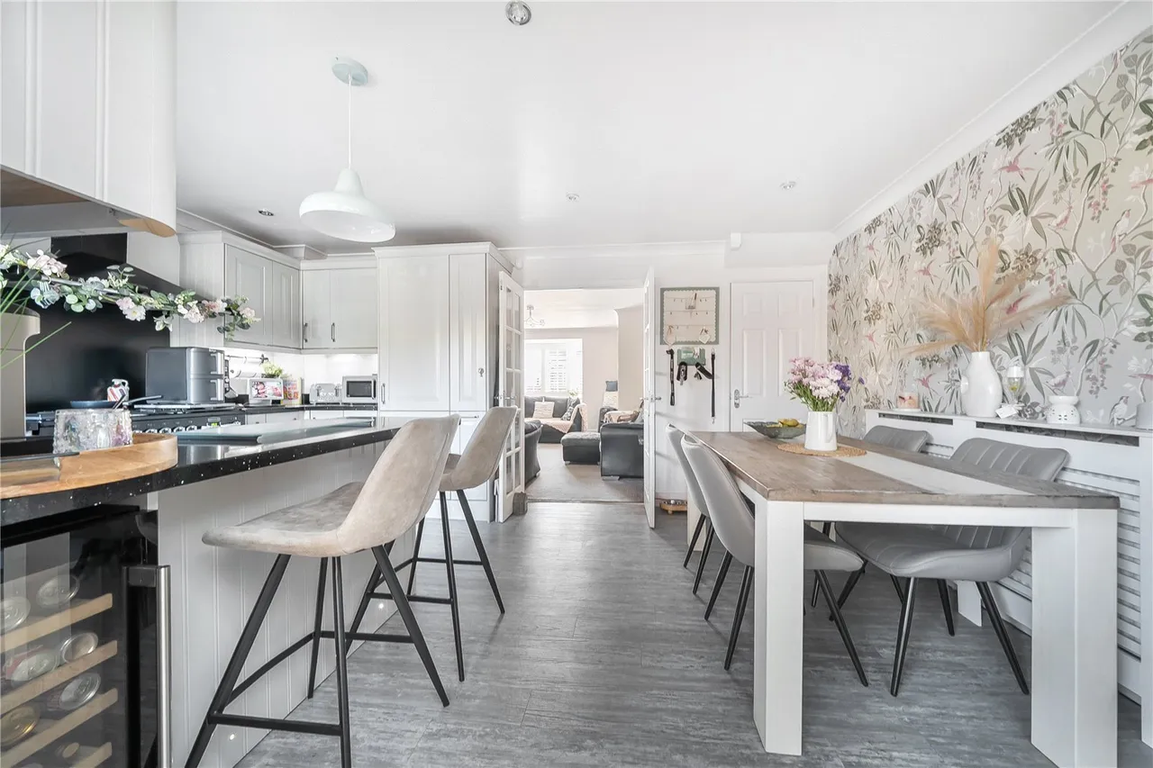 Yeates Drive, Sittingbourne, ME10, photo 18