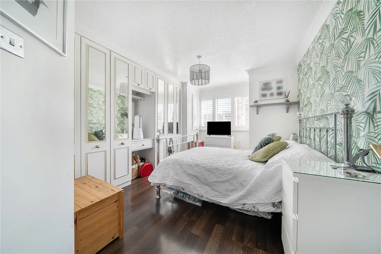 Yeates Drive, Sittingbourne, ME10, photo 9