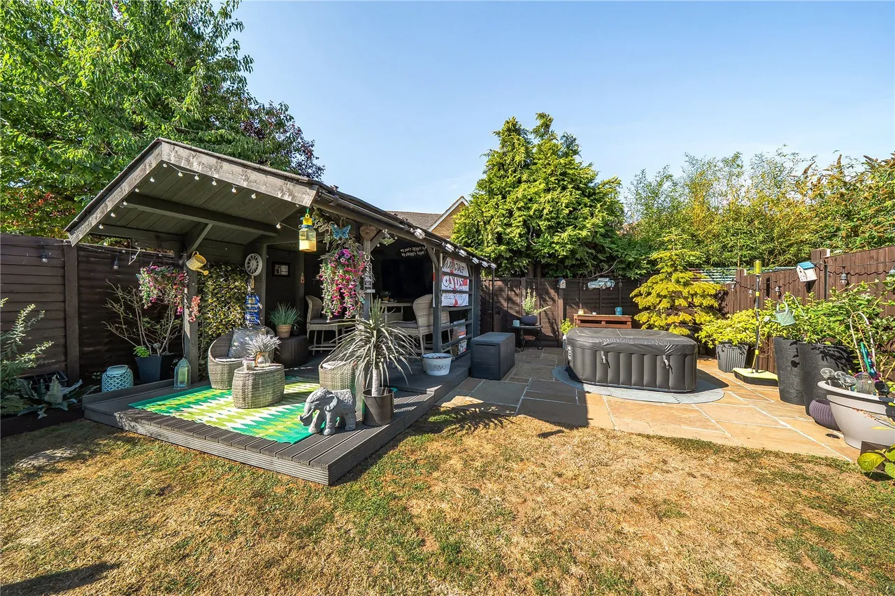 Yeates Drive, Sittingbourne, ME10, photo 15