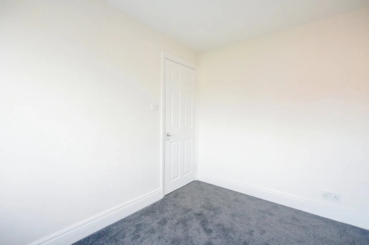 Marmadon Road, SE18, photo 10