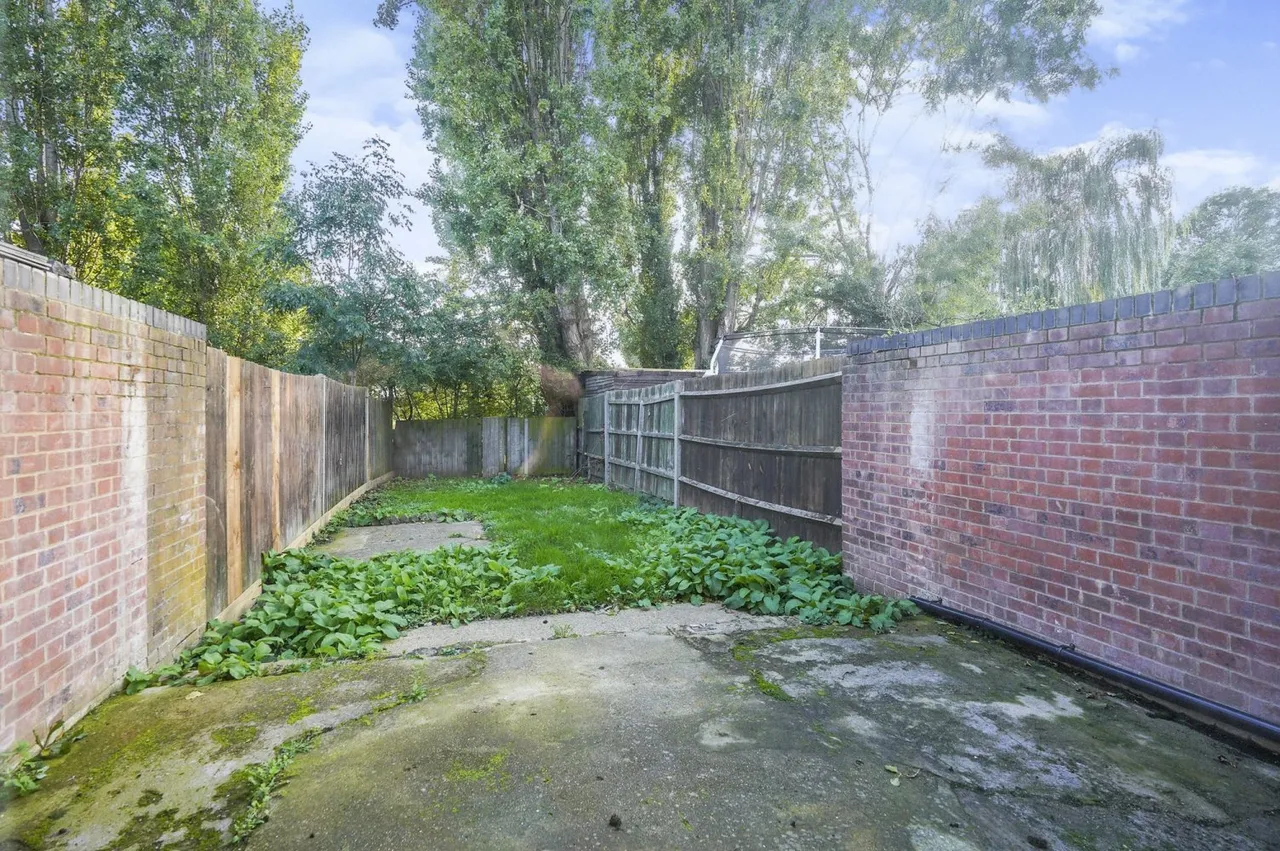 Marmadon Road, SE18, photo 17