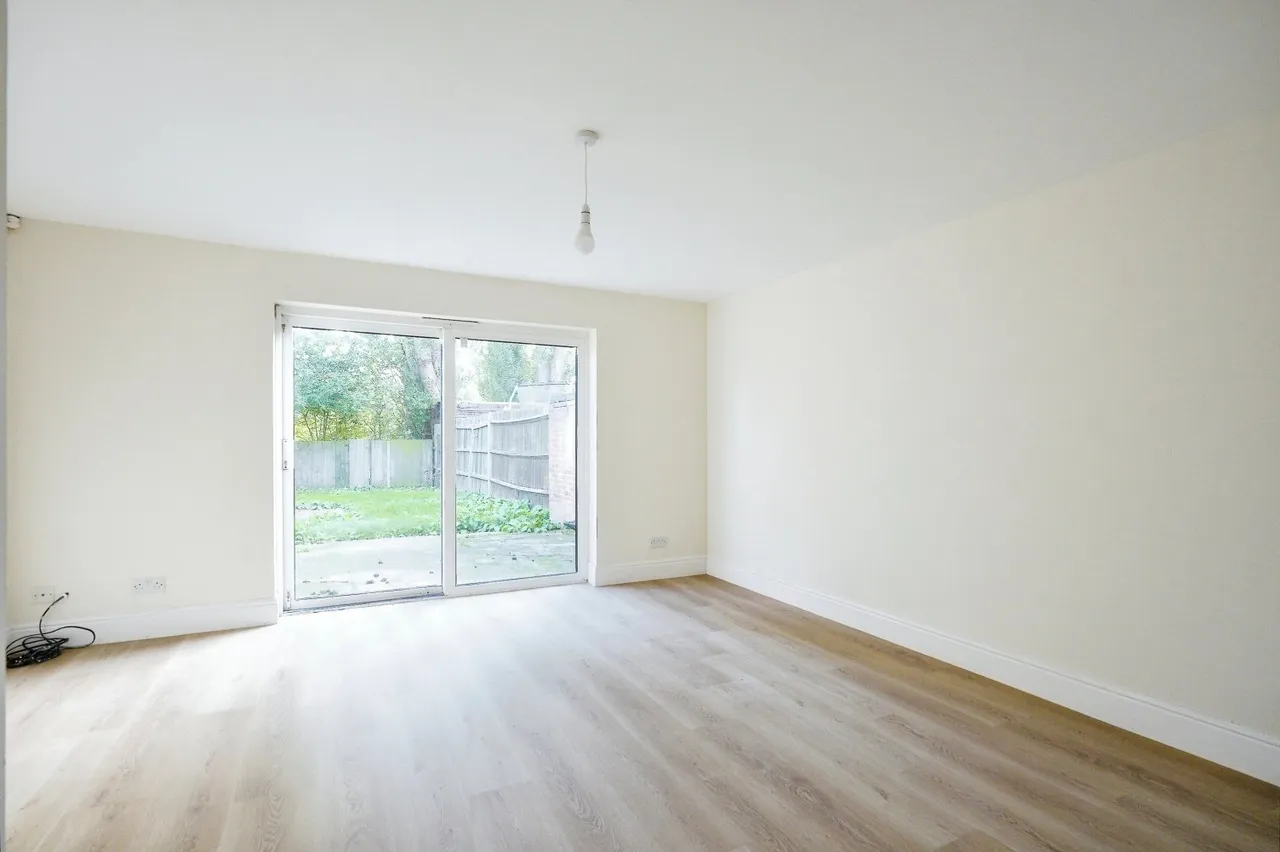 Marmadon Road, SE18, photo 6