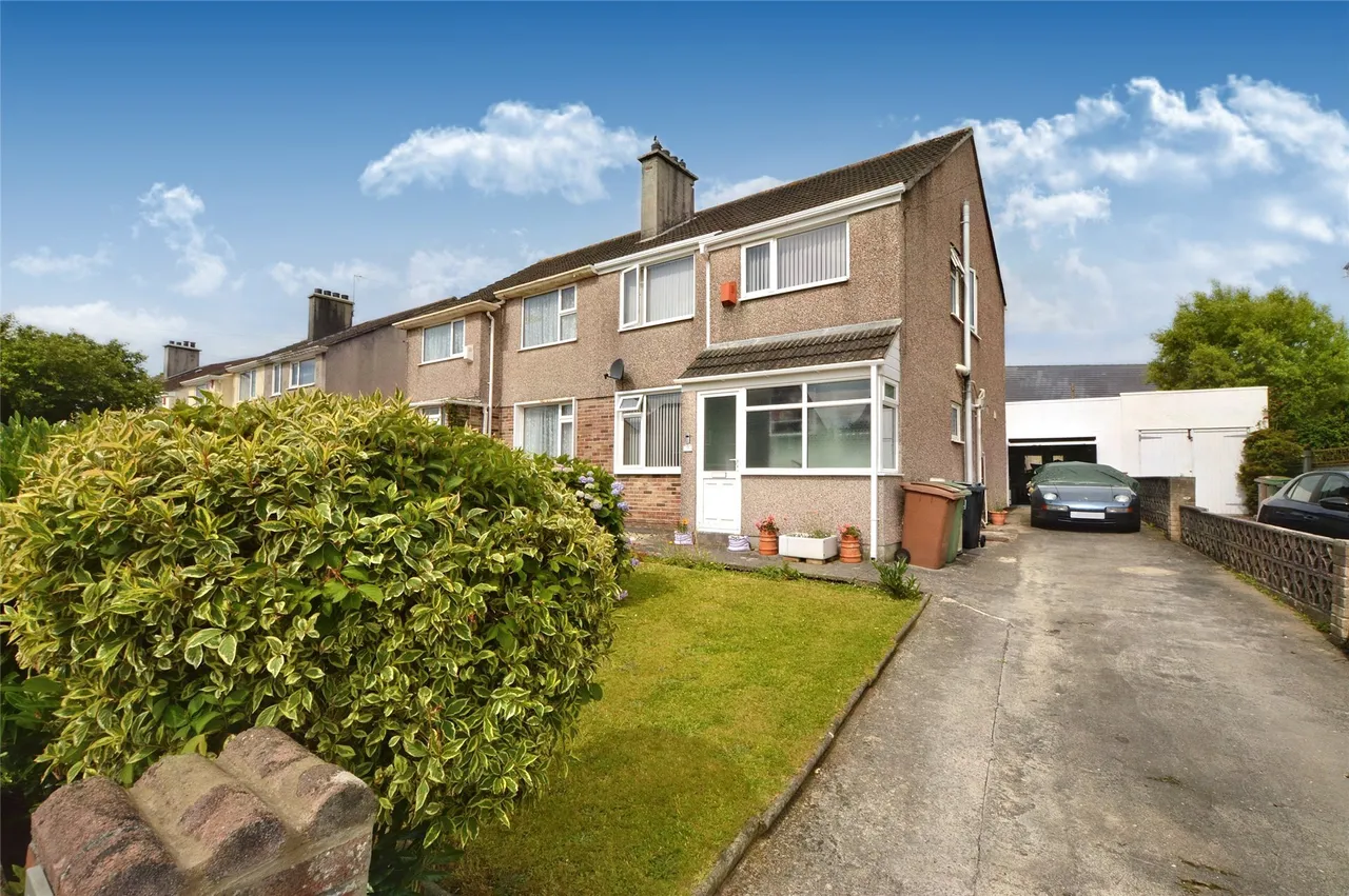 3 bed property for sale — Carnock Road, Plymouth, Devon, PL2