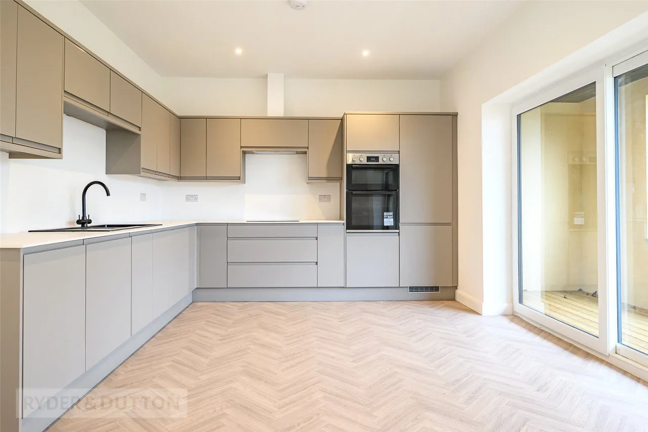 Devon Way, Bailiff Bridge, HD6, photo 16