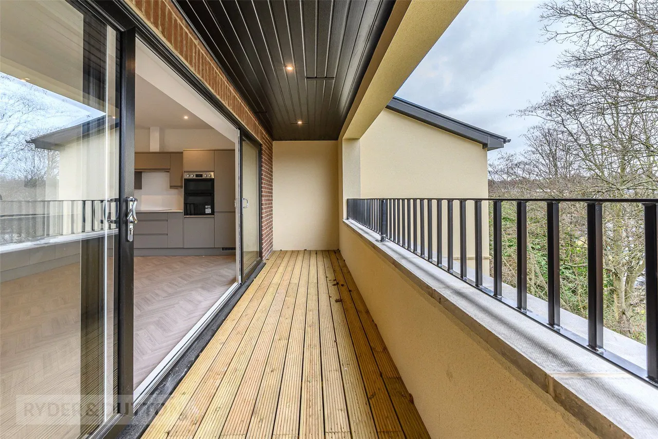 Devon Way, Bailiff Bridge, HD6, photo 22