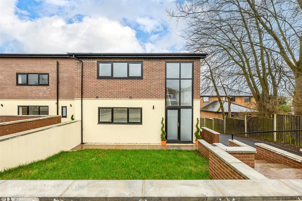 Devon Way, Bailiff Bridge, HD6, photo 21