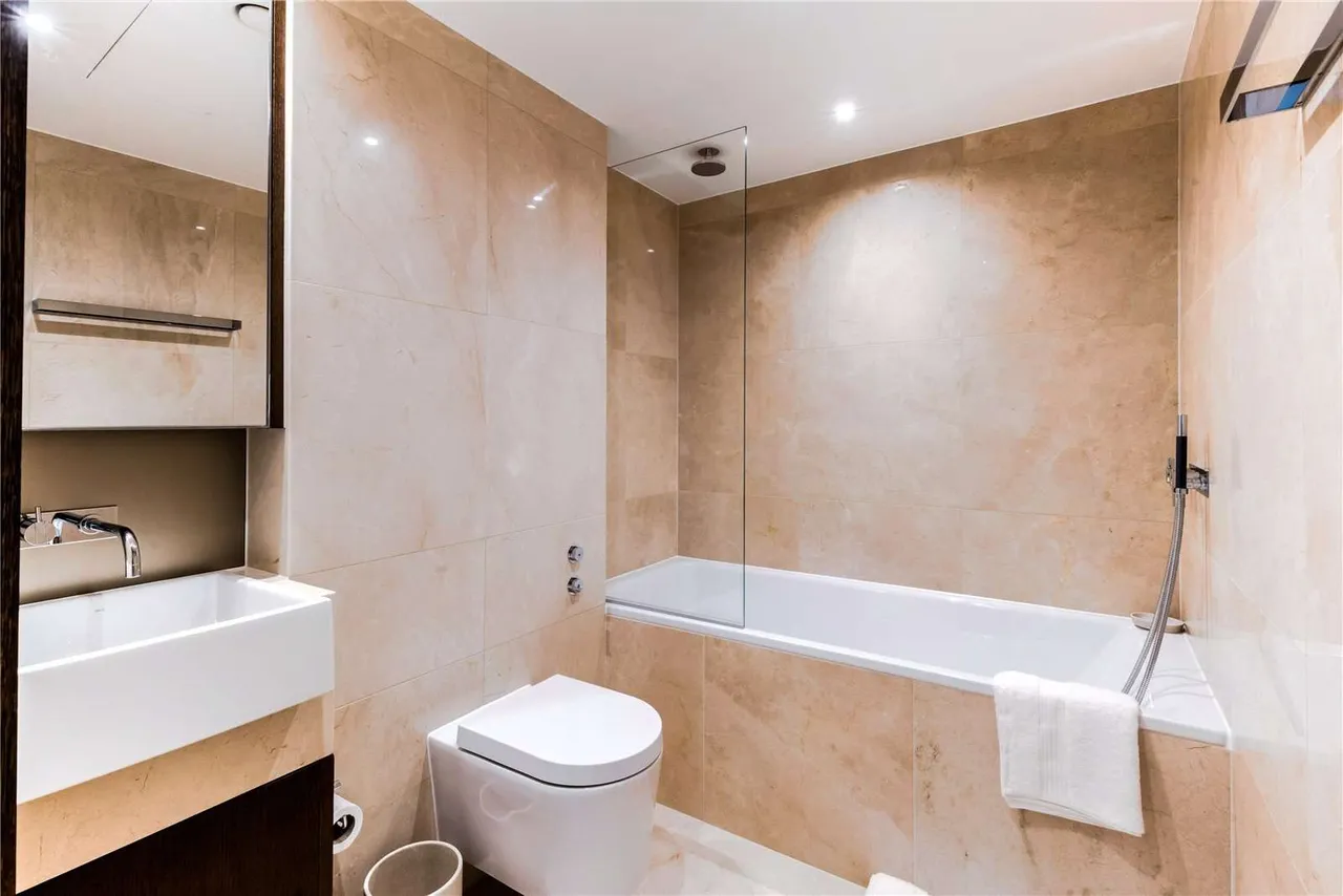 Tower West, Chelsea Waterfront, Waterfront Drive, London, SW10 0BF, photo 4