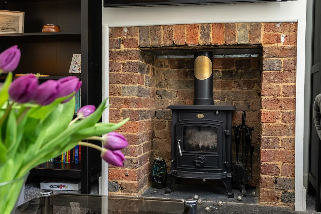 Dene Street Gardens, Dorking, RH4, photo 13