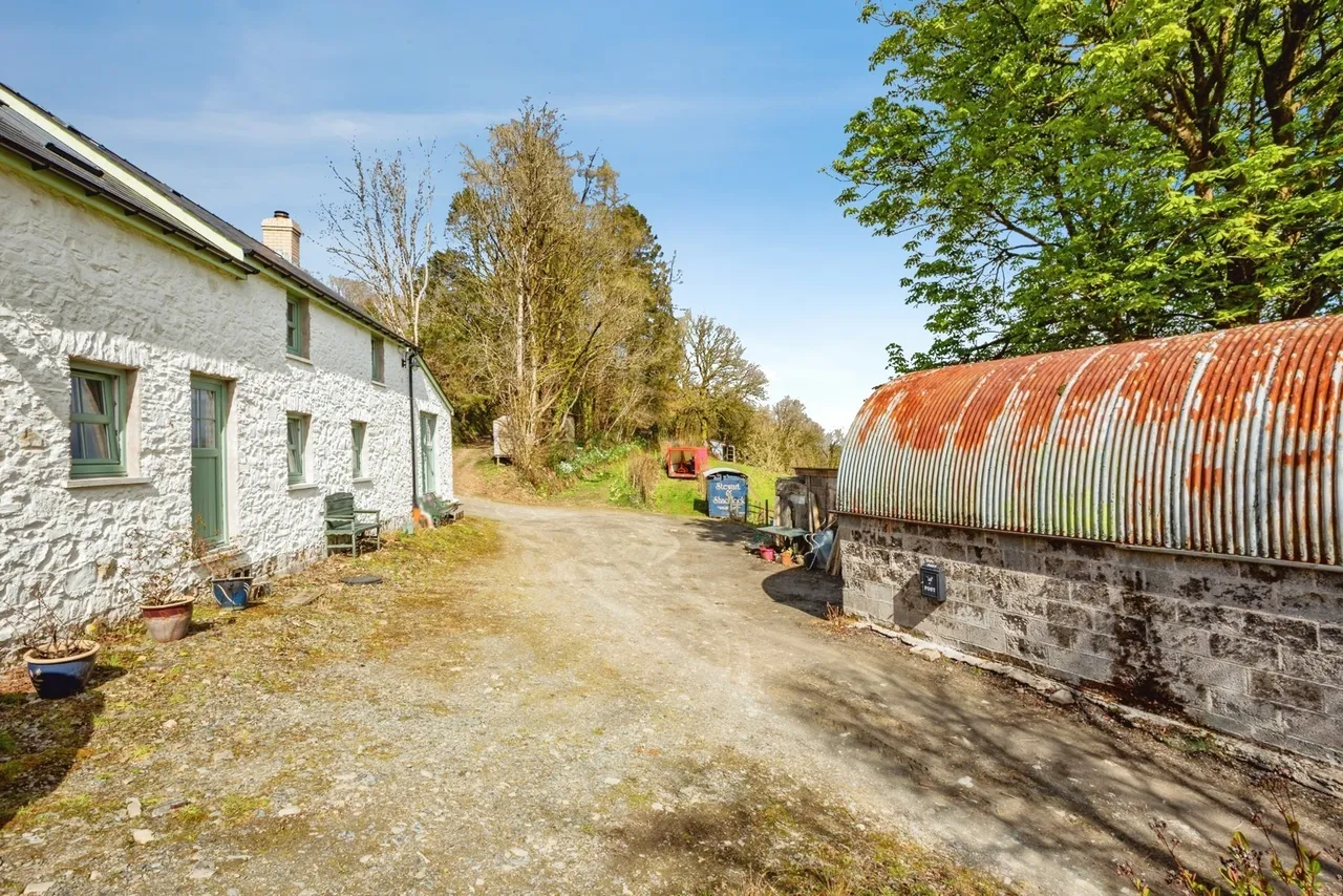 3 bed house for sale, Pencader, SA39