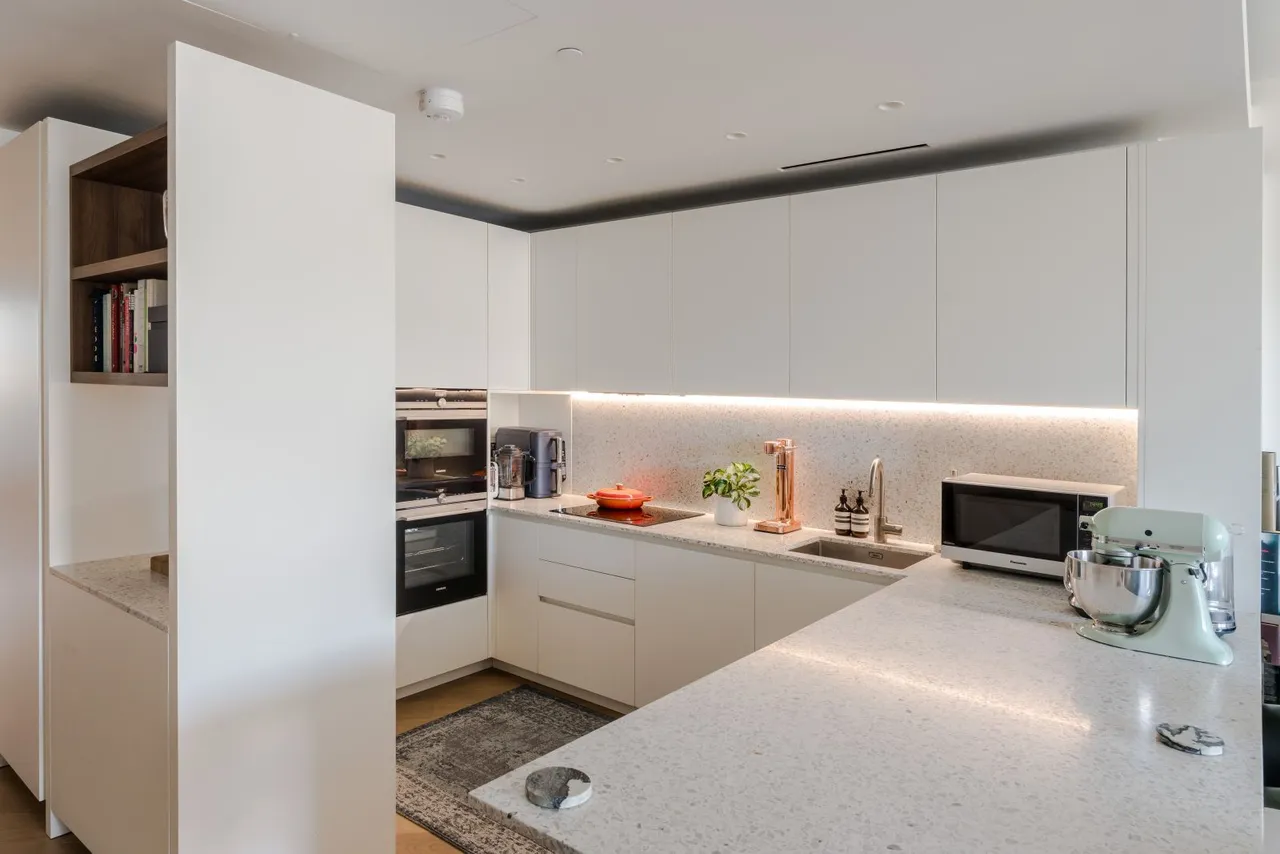 Wood Crescent, London, W12 7GJ, photo 6