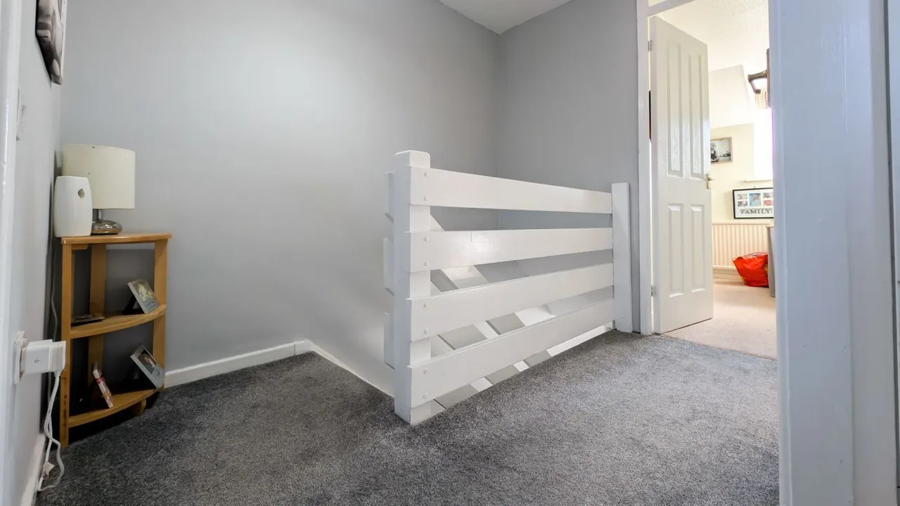 Mill Stream Close, Axbridge, BS26, photo 19