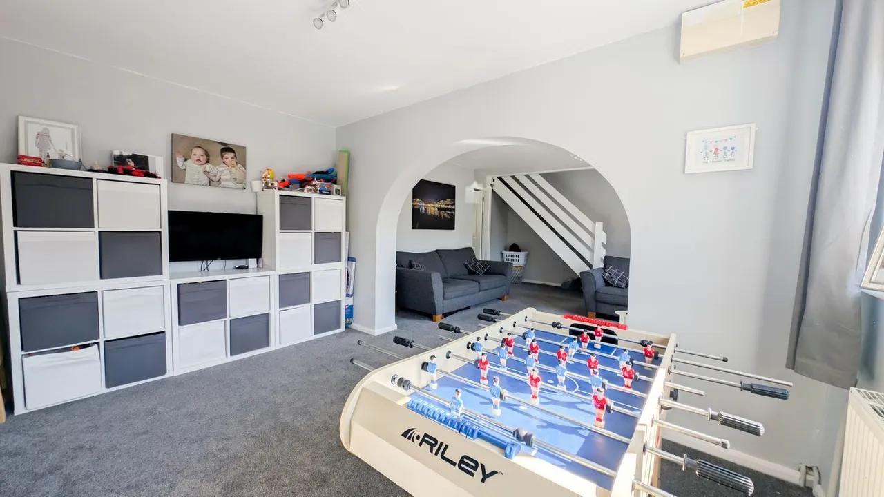 Mill Stream Close, Axbridge, BS26, photo 5
