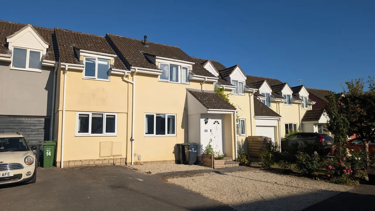 4 bed house for sale, Mill Stream Close, Axbridge, BS26