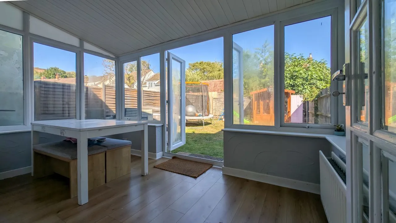Mill Stream Close, Axbridge, BS26, photo 10