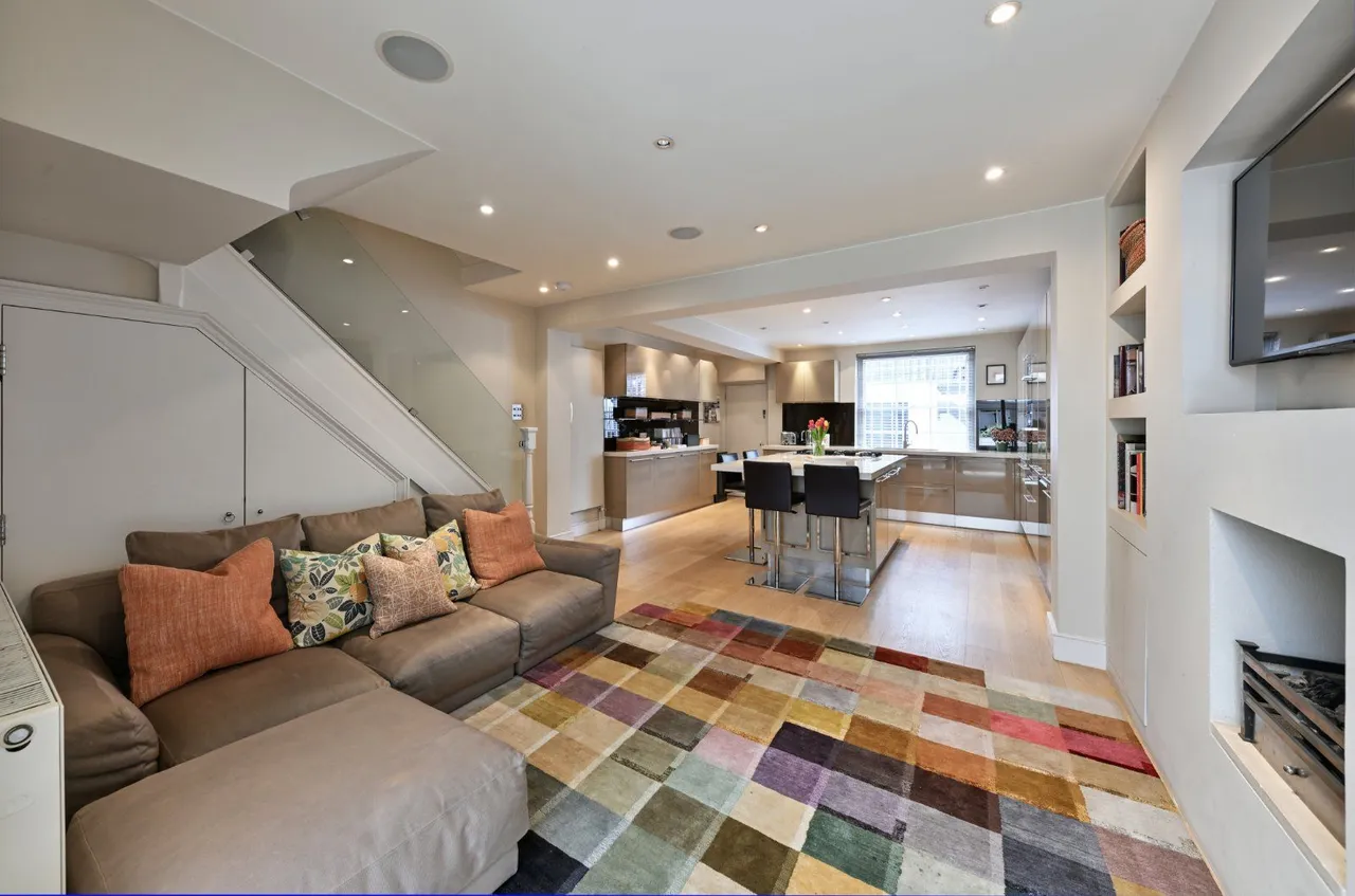 Lamont Road, London, SW10 0HR, photo 11