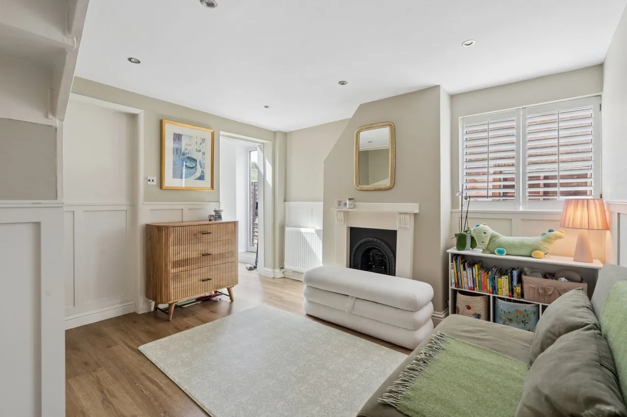 Town Lane, Wooburn Green, HP10, photo 6