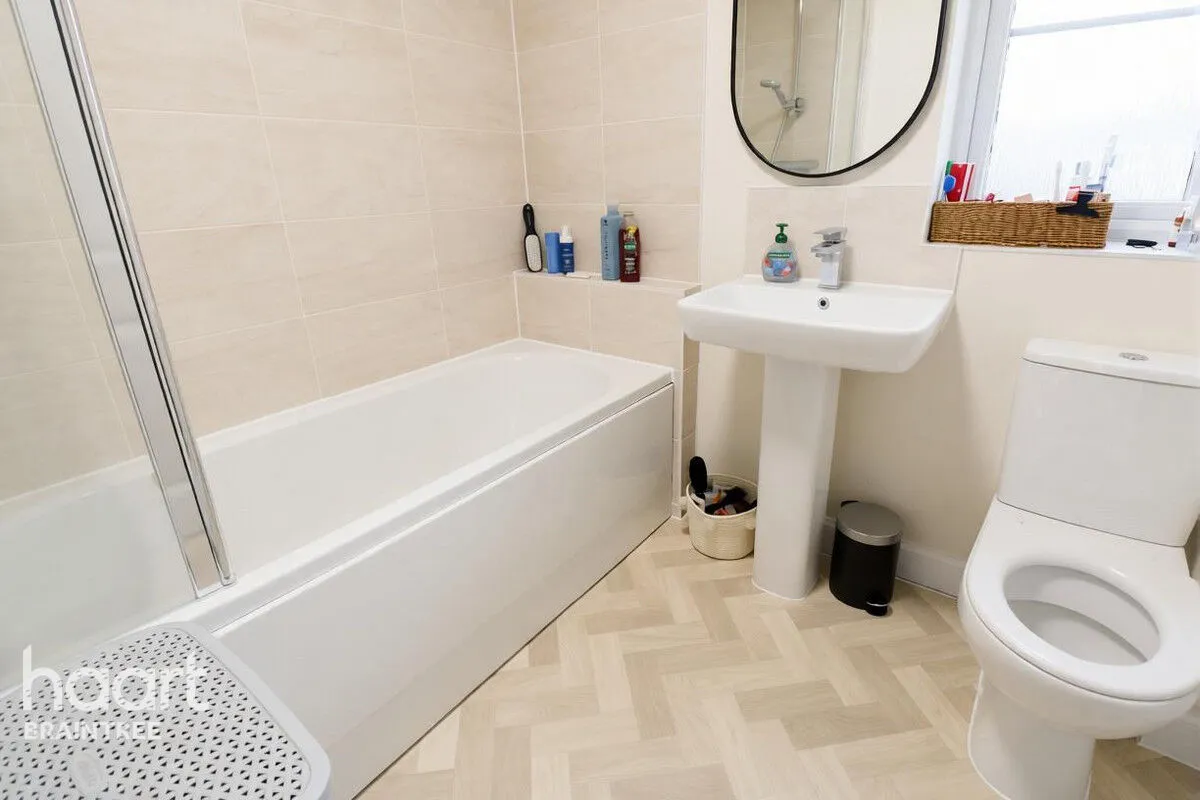 Moorhen Road, Dunmow, CM6, photo 10