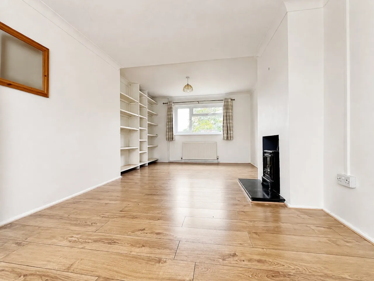 Clovelly Court, Corby, NN18, photo 4