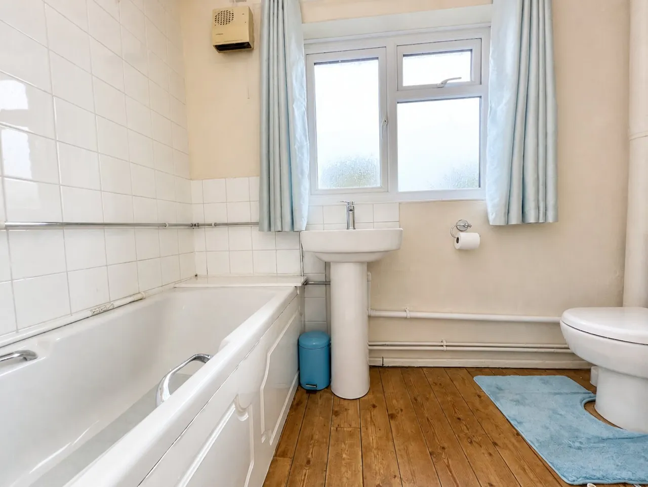 Clovelly Court, Corby, NN18, photo 11